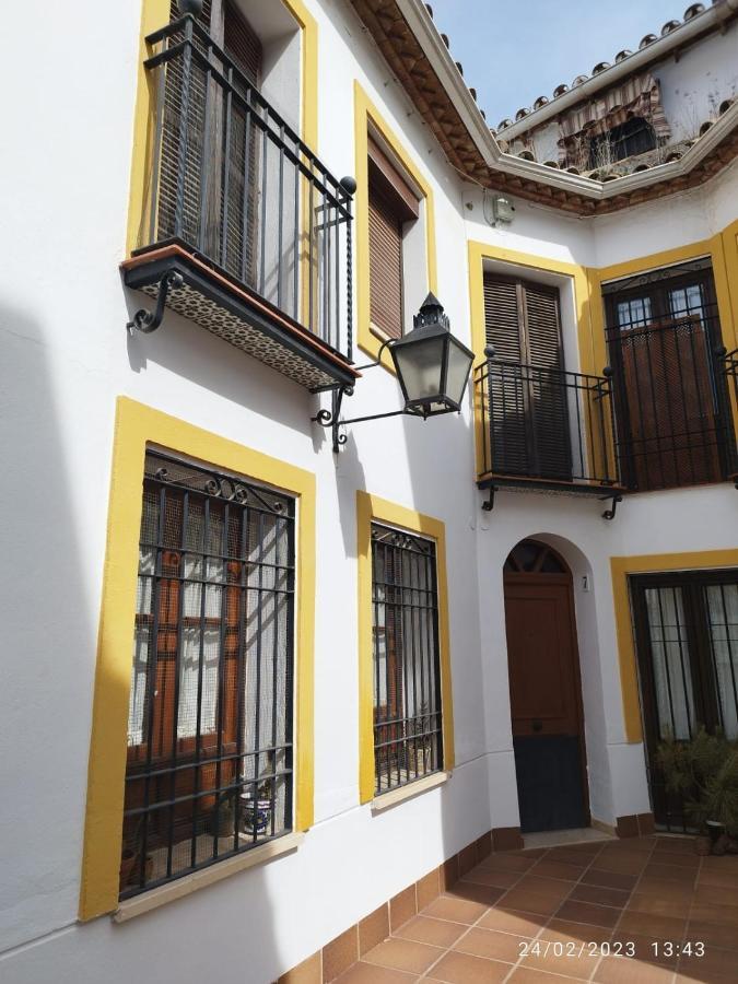 Appartamento Atico Muy Luminoso En El Casco Antiguo Cordova Esterno foto